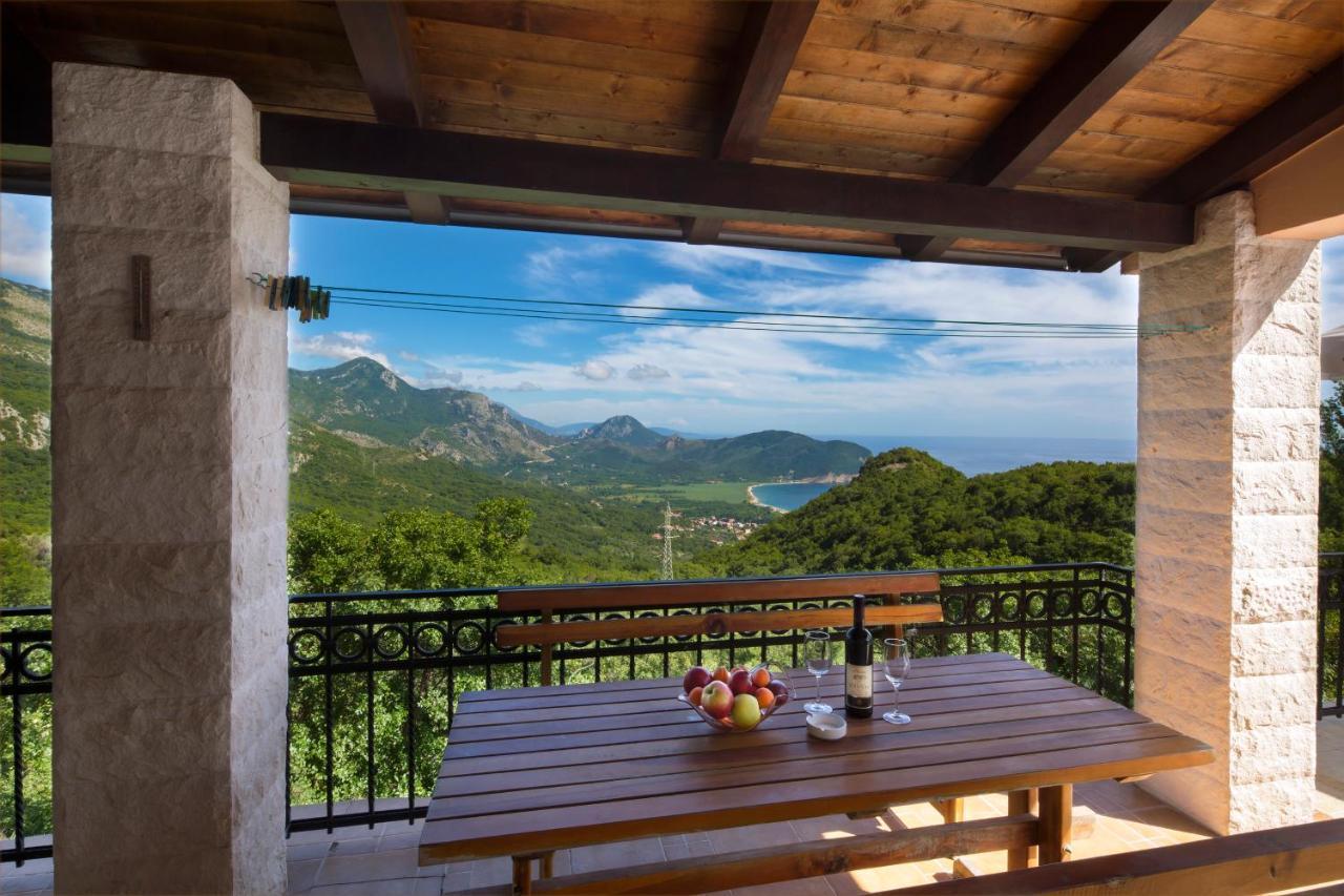 Villa Robinson Петровац Экстерьер фото
